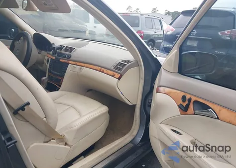 2006 Mercedes-Benz E 350 4Matic z USA, uszkodzony, nr VIN WDBUF87J96X191610